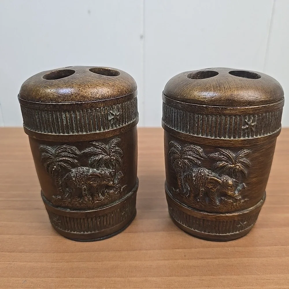 Carved Wood Toothbrush Holder Beach Tiki Palm Trees Elephants Trunks Up Set of 2